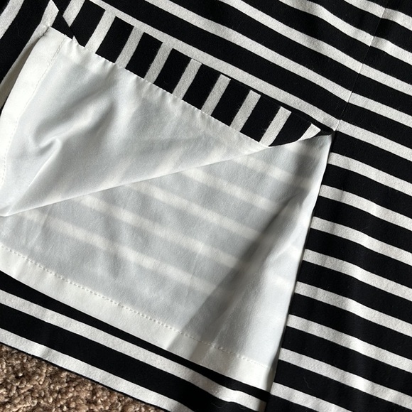 - WHBM Straight Skirt - Size 8 - Picture 6 of 14